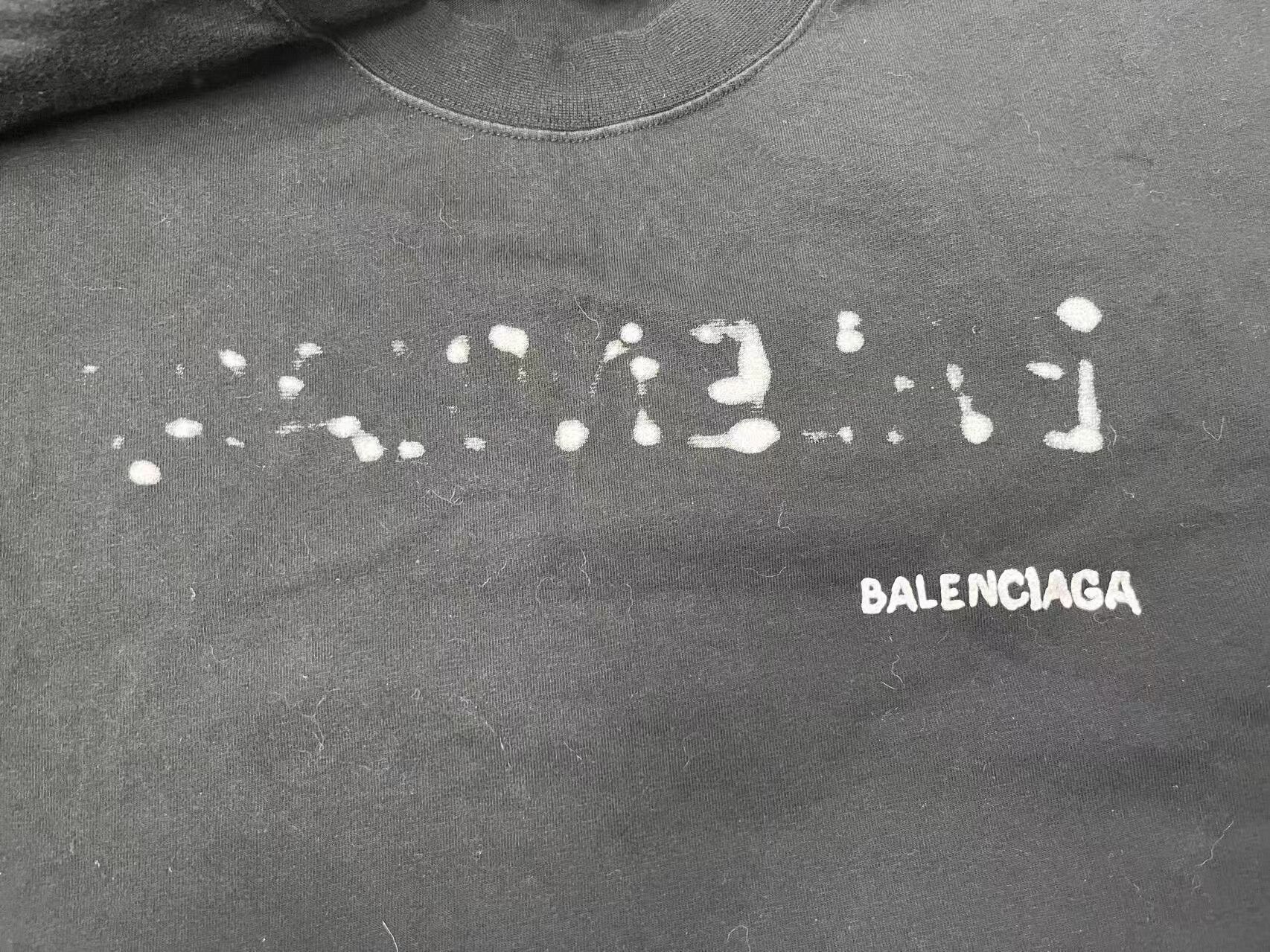 Balenciaga balenciaga short sleeve logo t-shirt Size US L / EU 52-54 / 3 - 4 Thumbnail