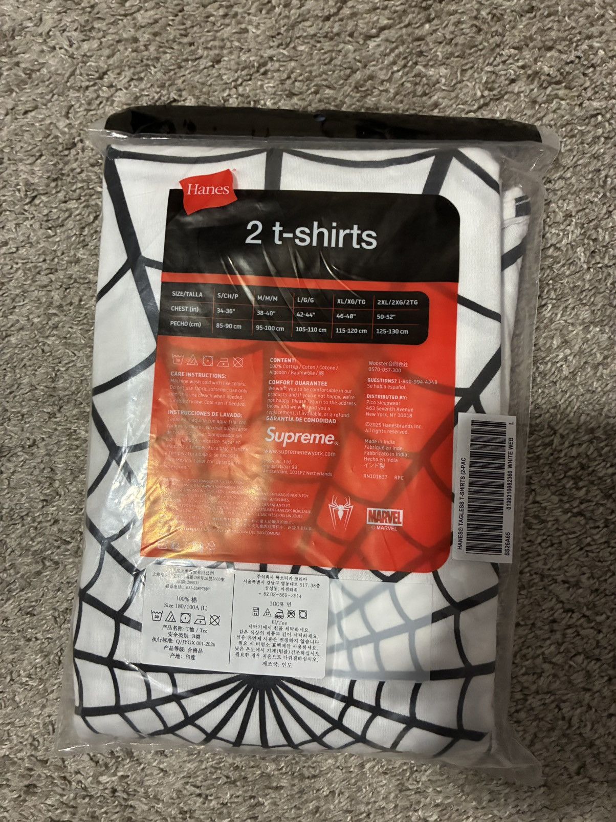 Hanes × Supreme Supreme x Hanes Spider-Man (2Pack) Tee White Size US L / EU 52-54 / 3 - 3 Thumbnail