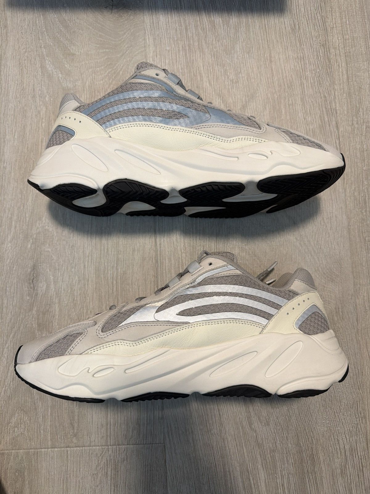 Yeezy adidas Yeezy Boost 700 V2 ‘Static’ Size US 13 / EU 46 - 3 Thumbnail