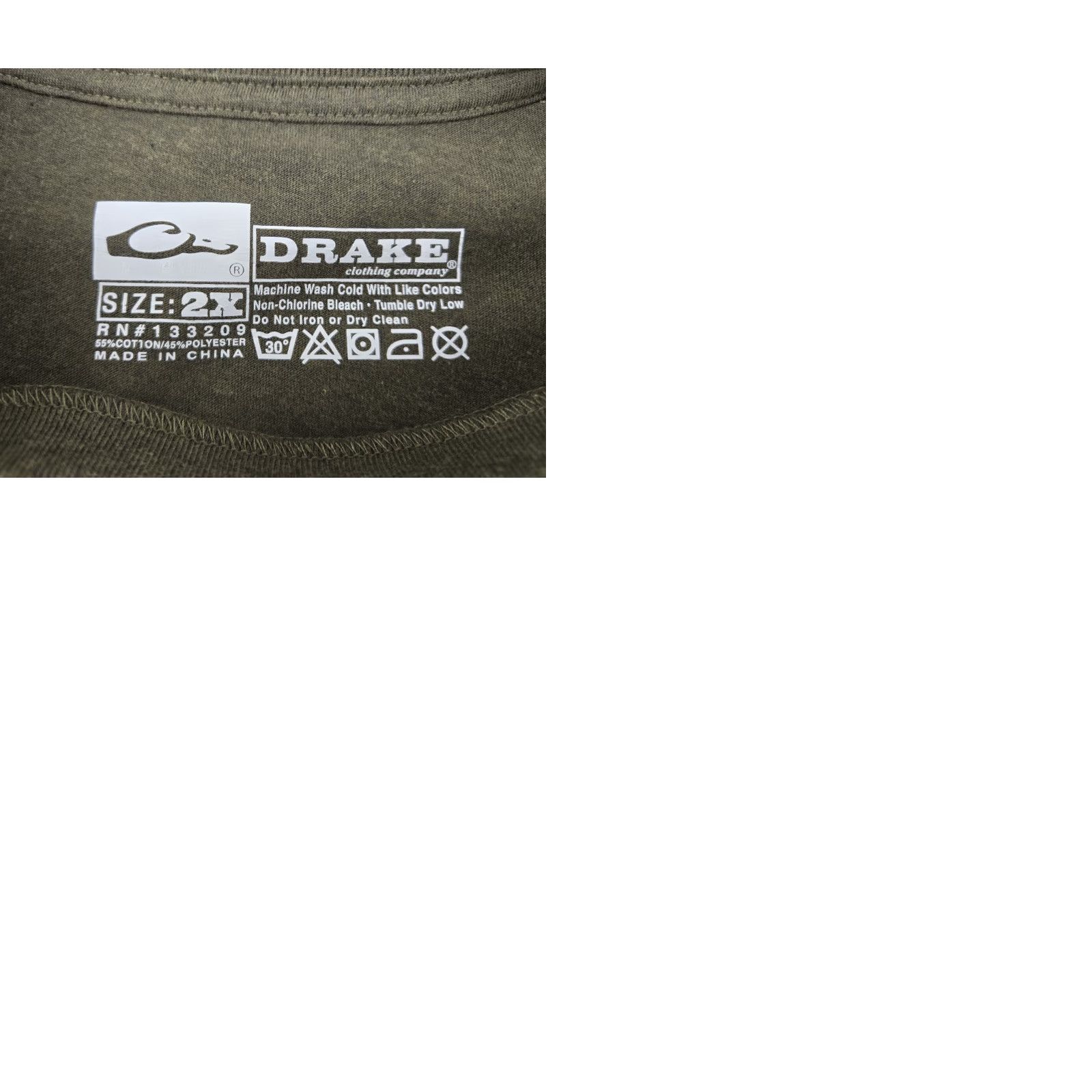 Vintage Drake Waterfowl Men's Short Sleeve T-Shirt 2XL Green Gun Flag Shirt Mens Regular Size 2XL Green Outdoors Logo Size US XXL / EU 58 / 5 - 9 Thumbnail