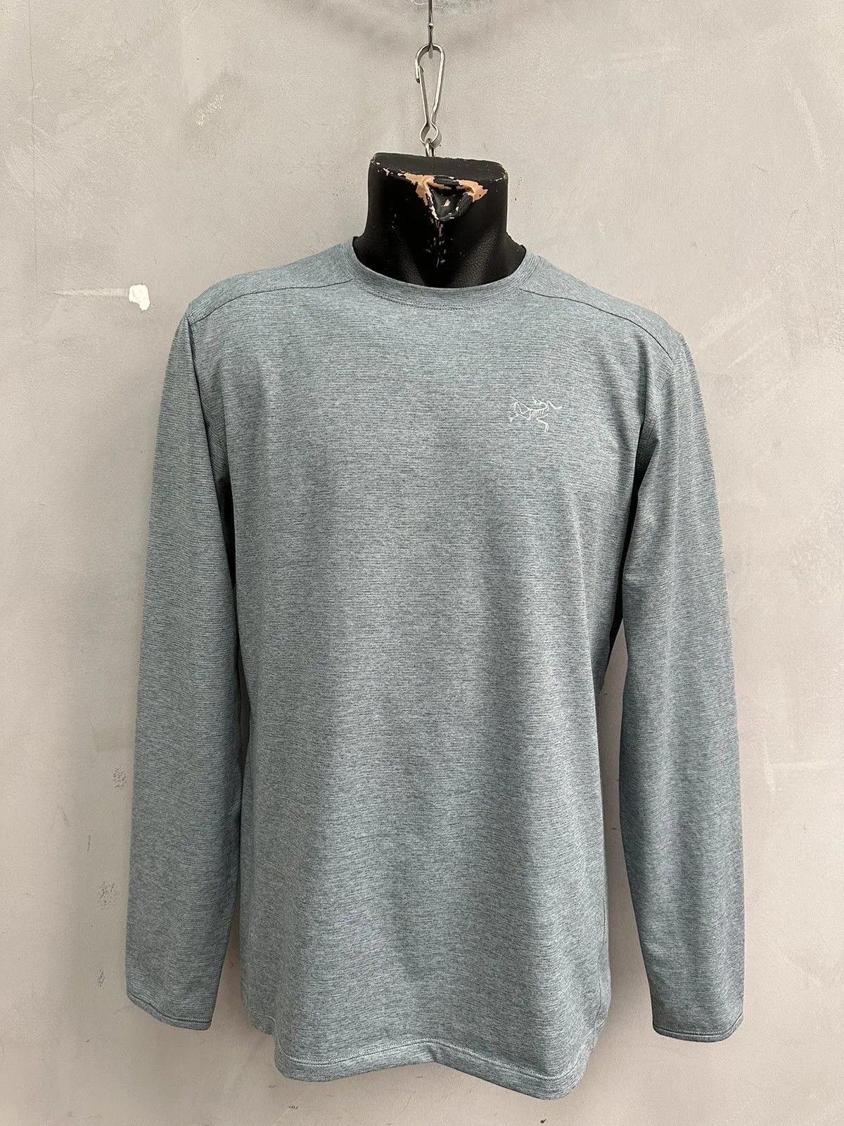 Outdoor Research Vintage Long Sleeve Y2K Arcteryx Outdoor Gore tex Jacket GOa Size US S / EU 44-46 / 1 - 1 Thumbnail