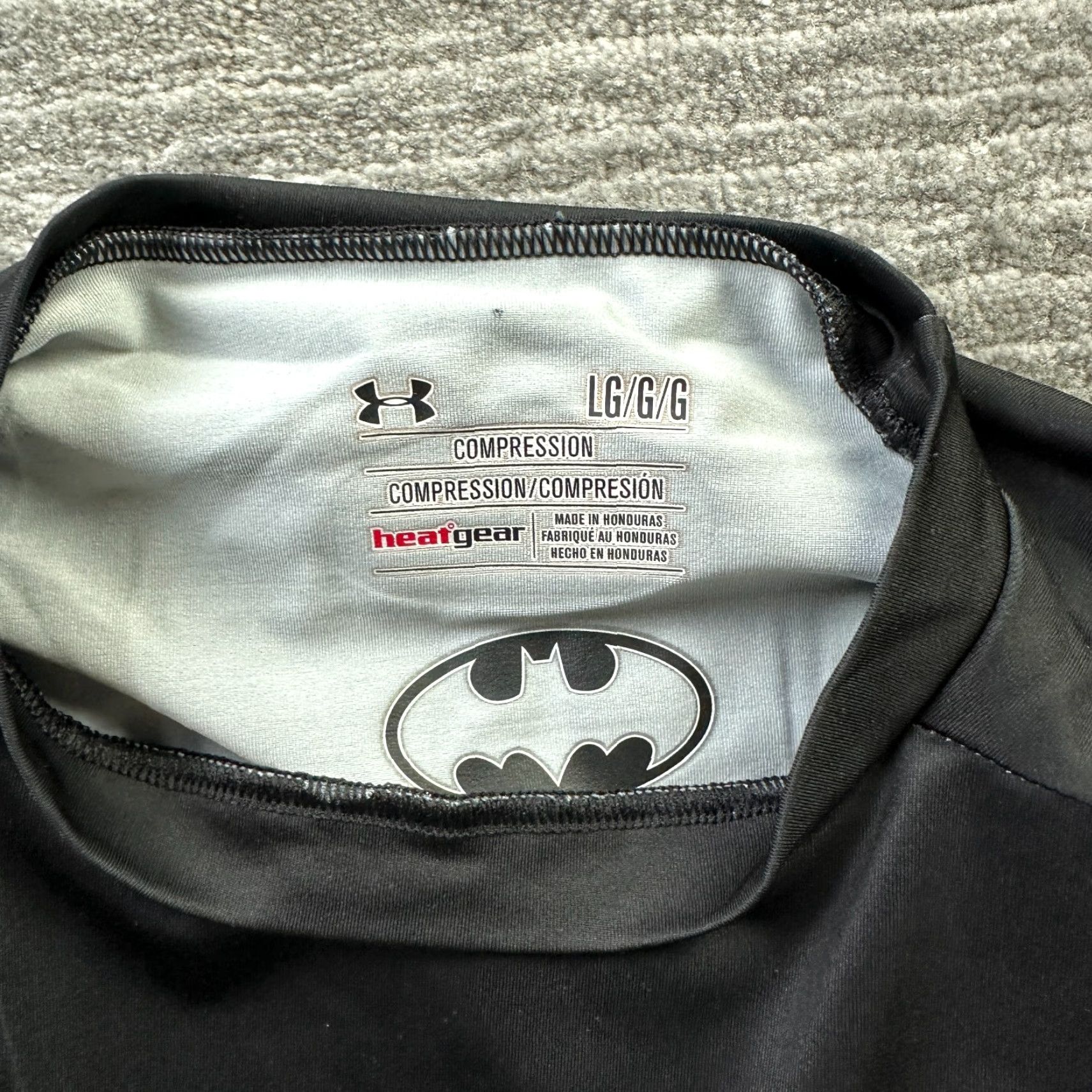 Under Armour Under Armour Shirt Mens Large Black Batman Compression Superhero Alter Ego USA Mens Size US L / EU 52-54 / 3 - 4 Thumbnail