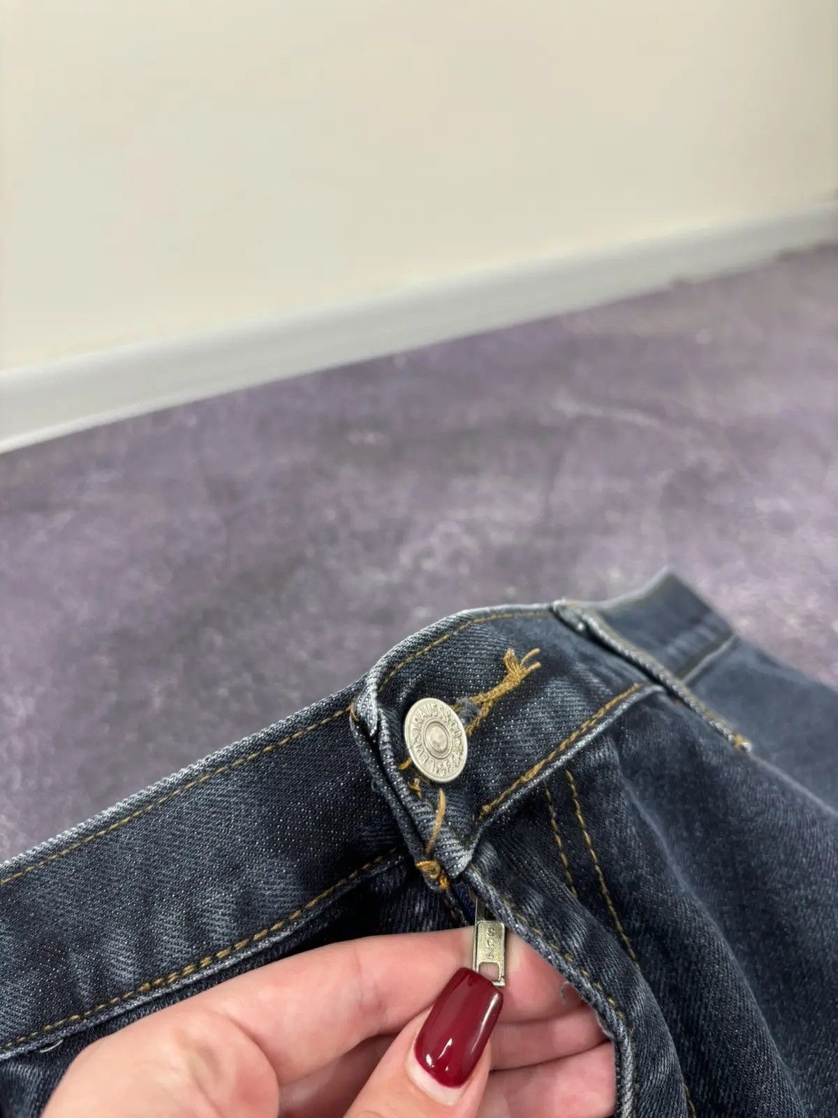 Levi's × Vintage Vintage Levi’s 501 Big Blue Tab USA Denim Baggy Jeans Size US 38 / EU 54 - 12 Thumbnail