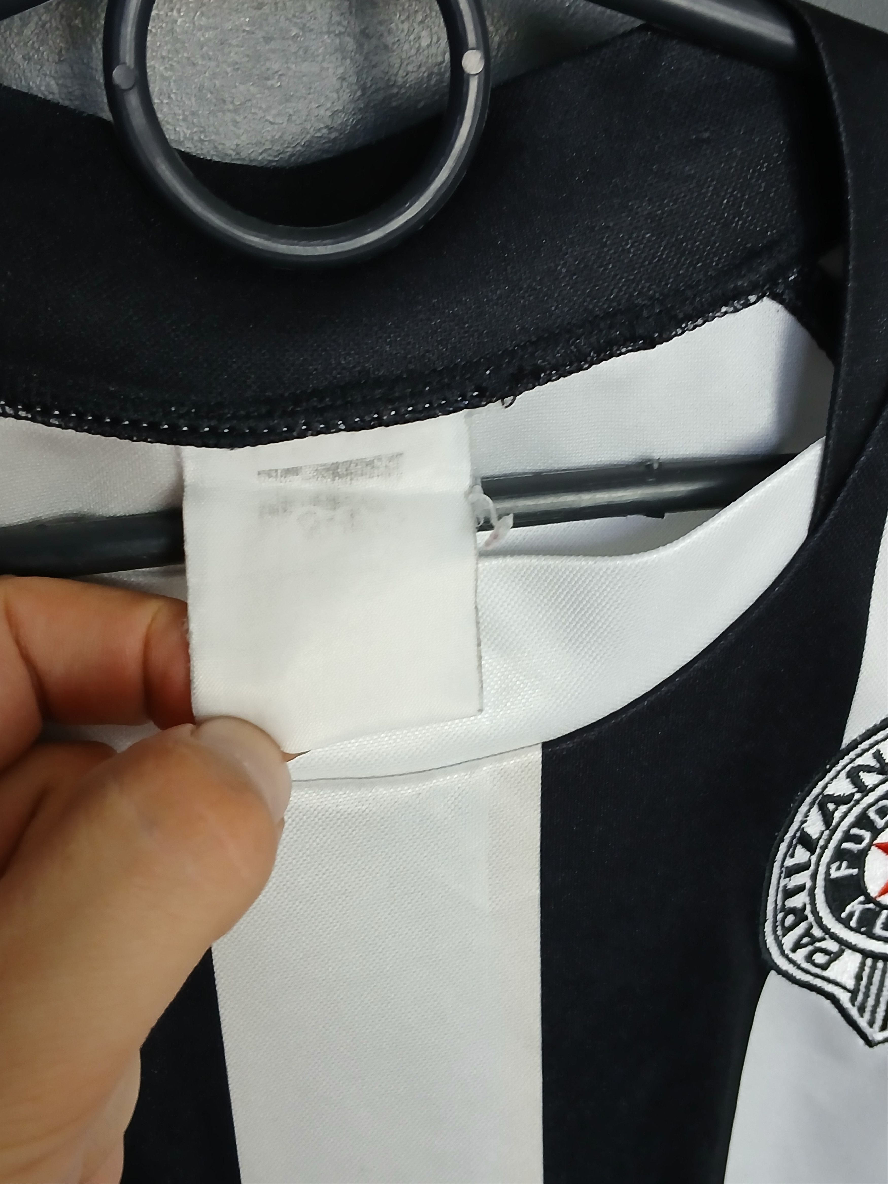 Other Partizan Belgrade 2003/2004 Home Football Jersey T-Shirt Size US M / EU 48-50 / 2 - 19 Thumbnail