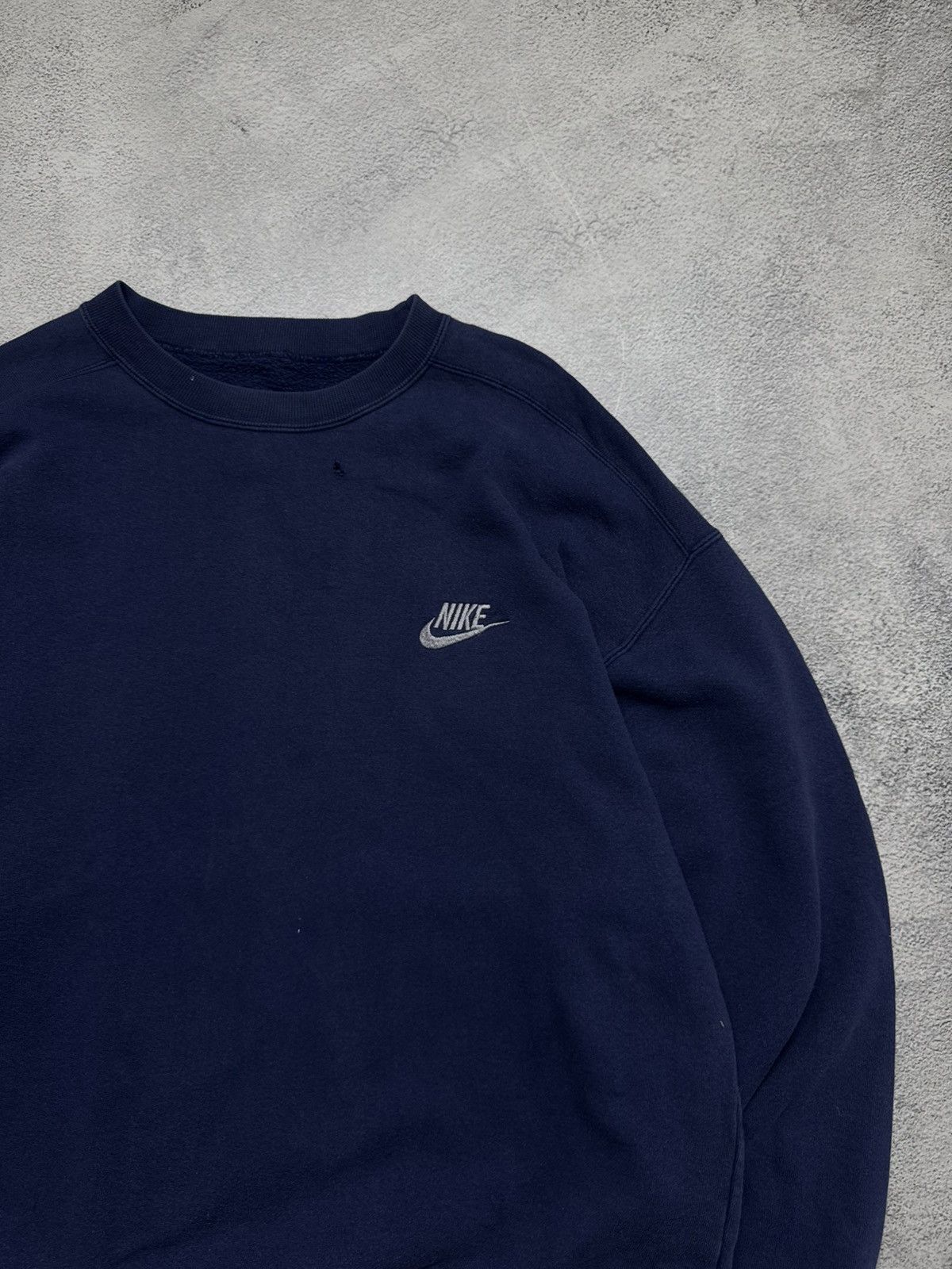 Nike Vintage Y2k Nike Mini Swoosh Sweatshirt 90’s Size US L / EU 52-54 / 3 - 5 Thumbnail