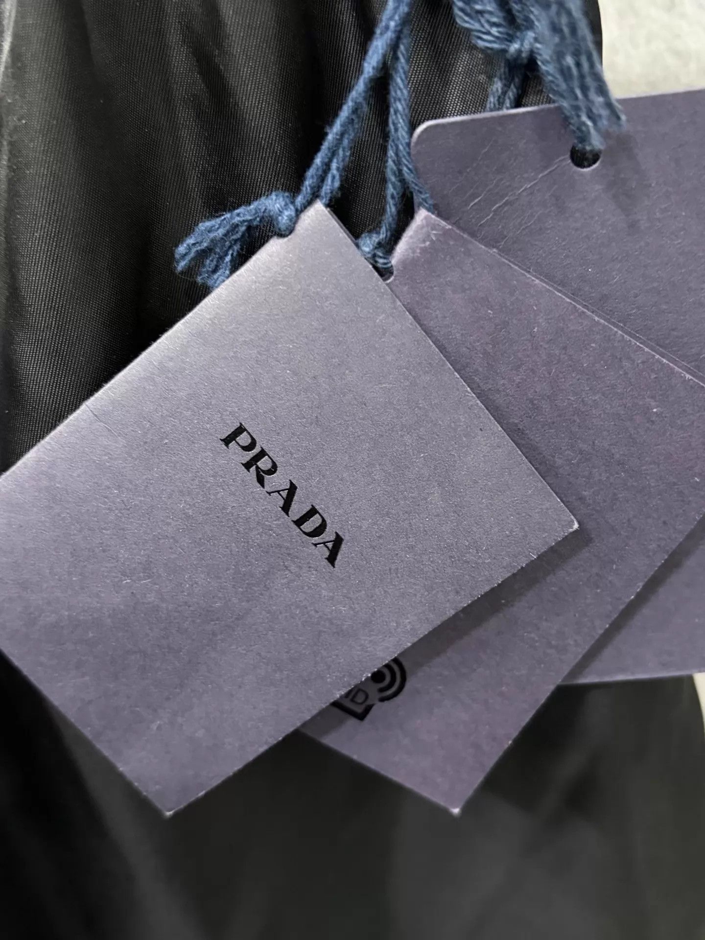 Prada Prada Metal Triangle Logo Shorts 38 Size 26" / US 2 / IT 38 - 6 Thumbnail
