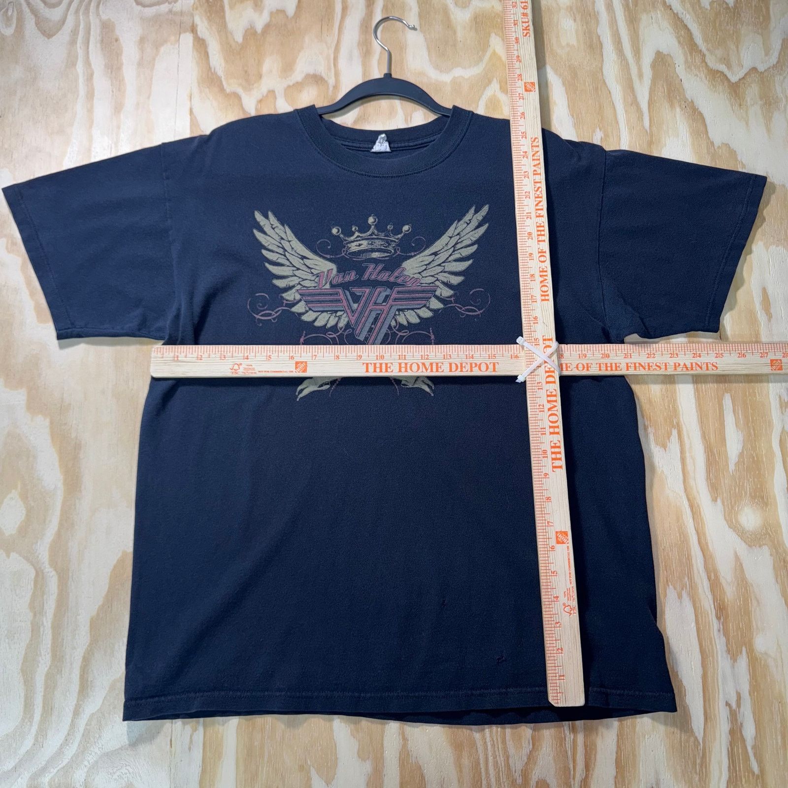 Anvil Vintage Y2K Van Halen Angel wing 00s rock band tour t-shirt Size US L / EU 52-54 / 3 - 4 Thumbnail