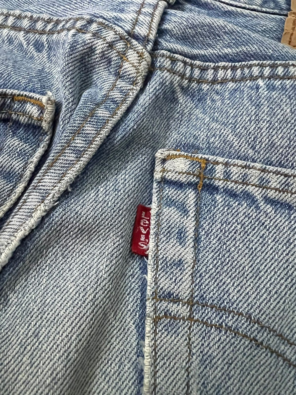 Levi's 80’s Levis 501 Distress Faded Jean Size US 26 / EU 42 - 16 Thumbnail