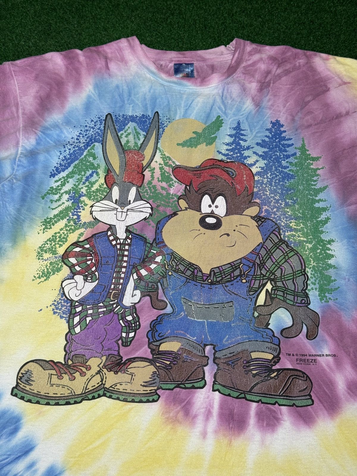 Warner Bros Vintage 90s Looney Tunes Taz Bugs Bunny Tie Dye XL T Shirt Size US XL / EU 56 / 4 - 2 Thumbnail