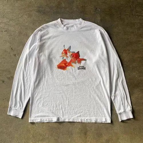 Japanese Brand White washed retro casual goldfish print long sleeve tee Size US L / EU 52-54 / 3 - 3 Thumbnail