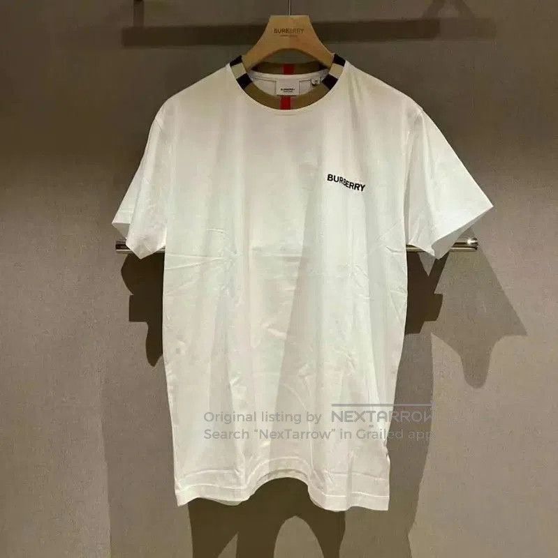 Burberry White Cotton Short Sleeve T-Shirt.