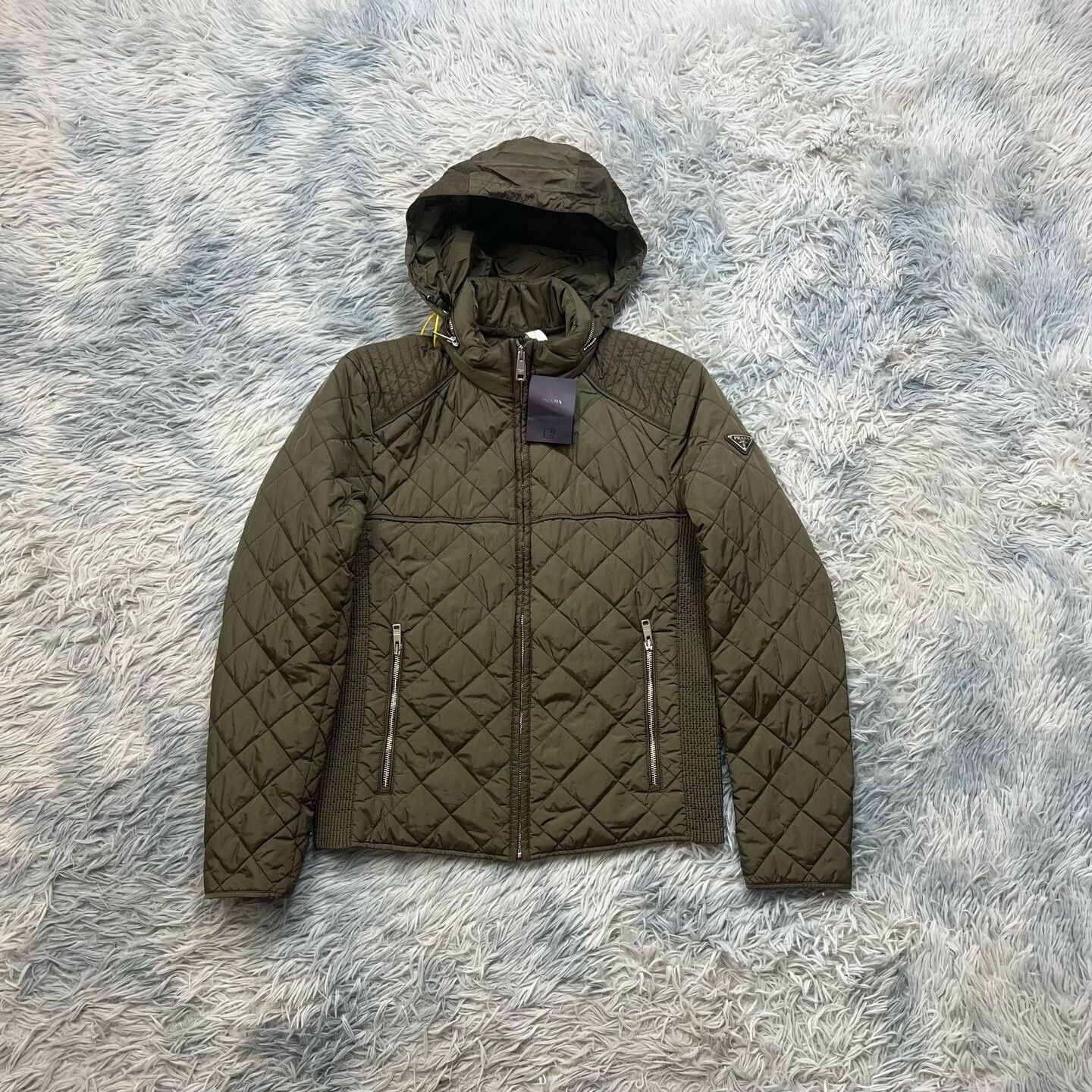 Prada Prada Item Designer Casual Streetwear Size US S / EU 44-46 / 1 - 1 Thumbnail