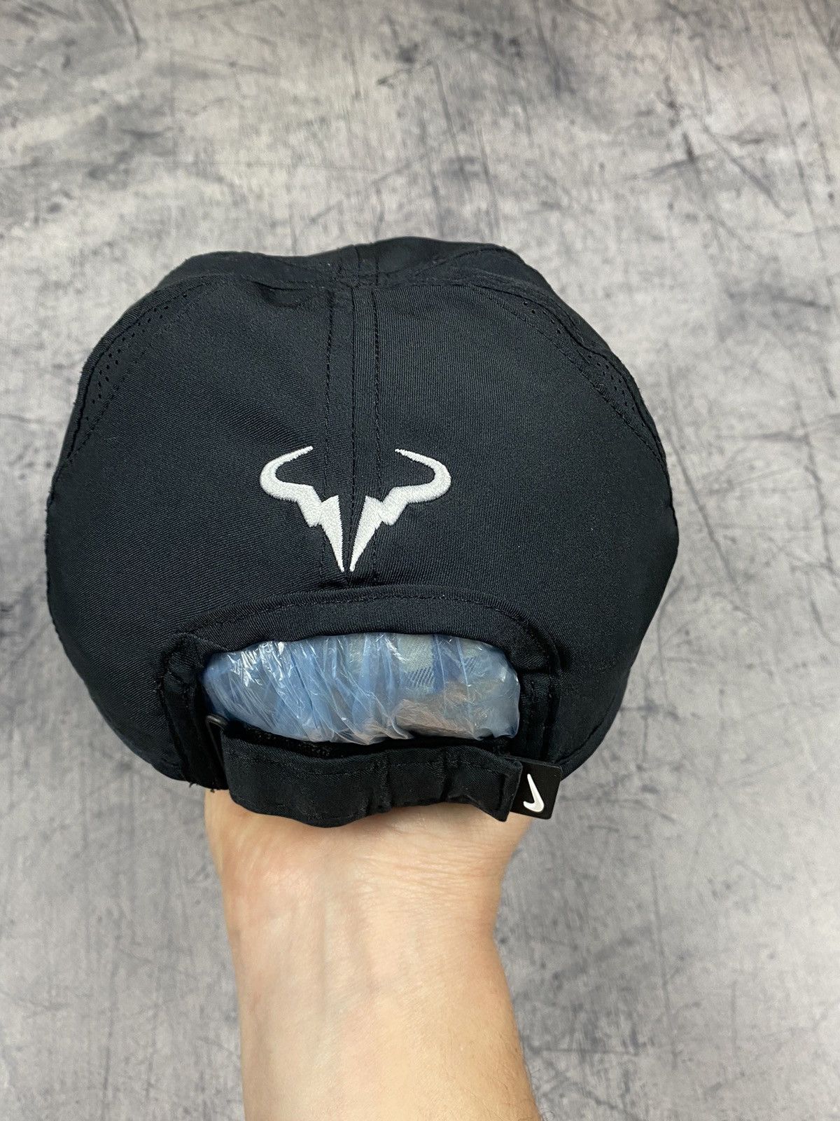 Nike Rafa Nadal Heritage86 Bull Logo Aerobill Tennis Cap