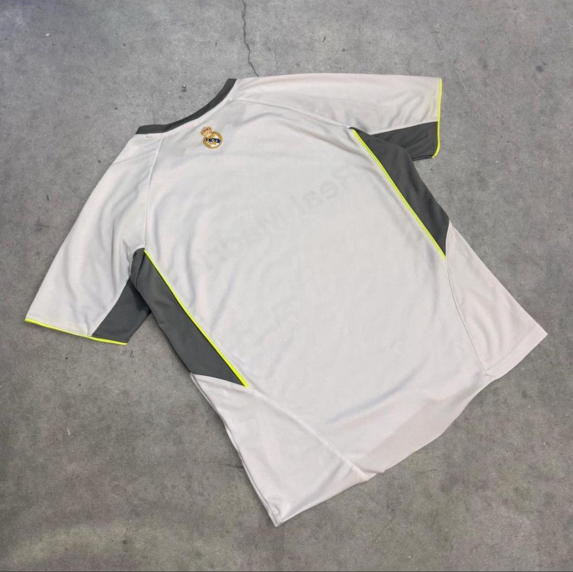 Adidas Real Madrid Jersey Size US S / EU 44-46 / 1 - 4 Thumbnail