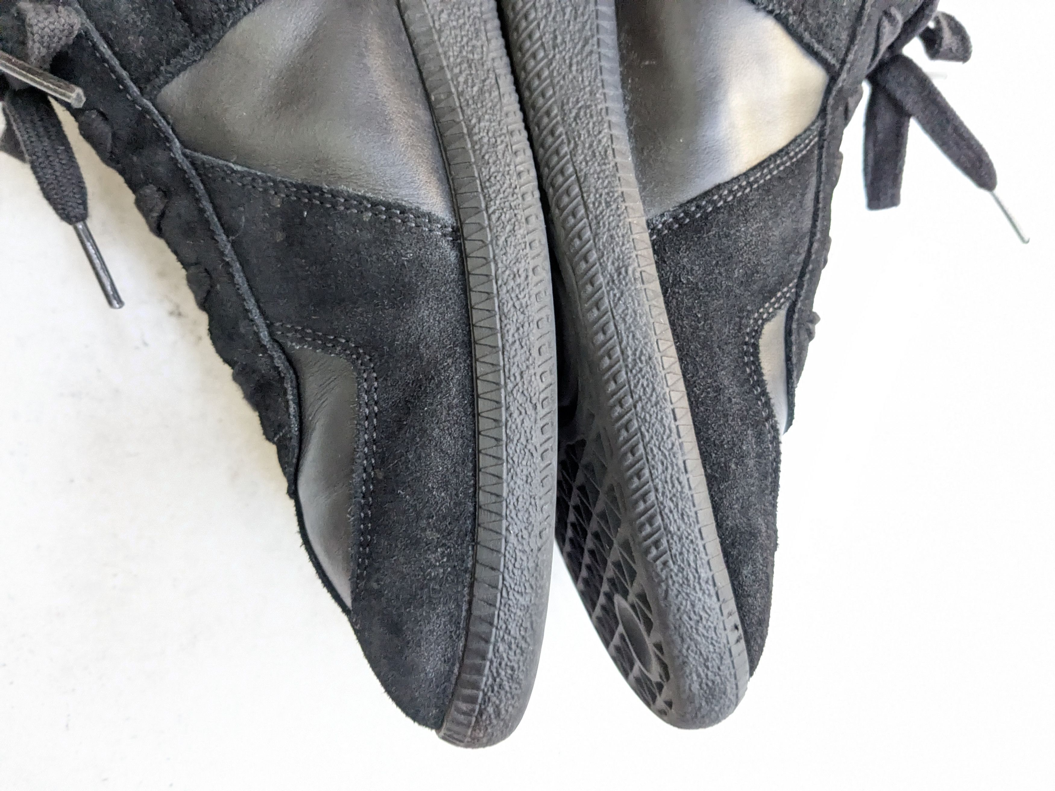 Maison Margiela Maison Margiela GAT Replica Black 12 45 Low Tops Size US 12 / EU 45 - 13 Thumbnail