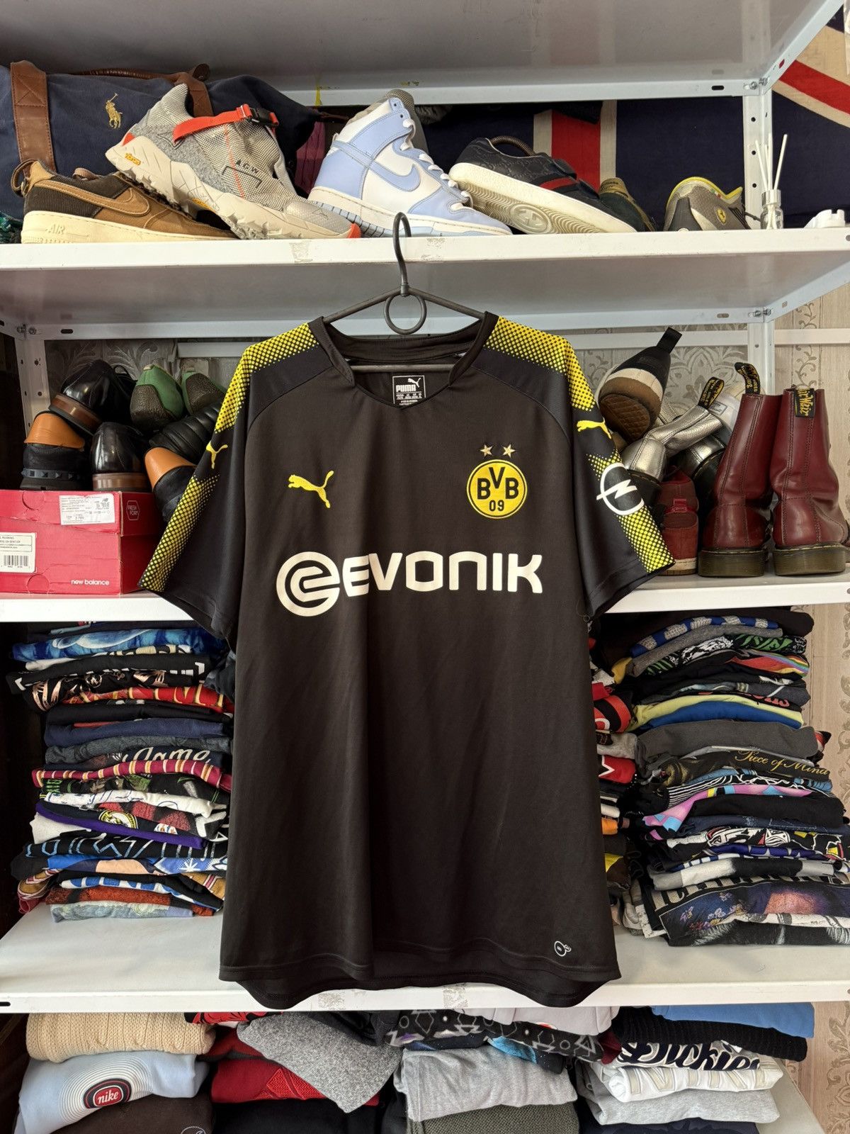 Puma Vintage Puma 2017-18 BORUSSIA DORTMUND jersey Size US XL / EU 56 / 4 - 3 Thumbnail