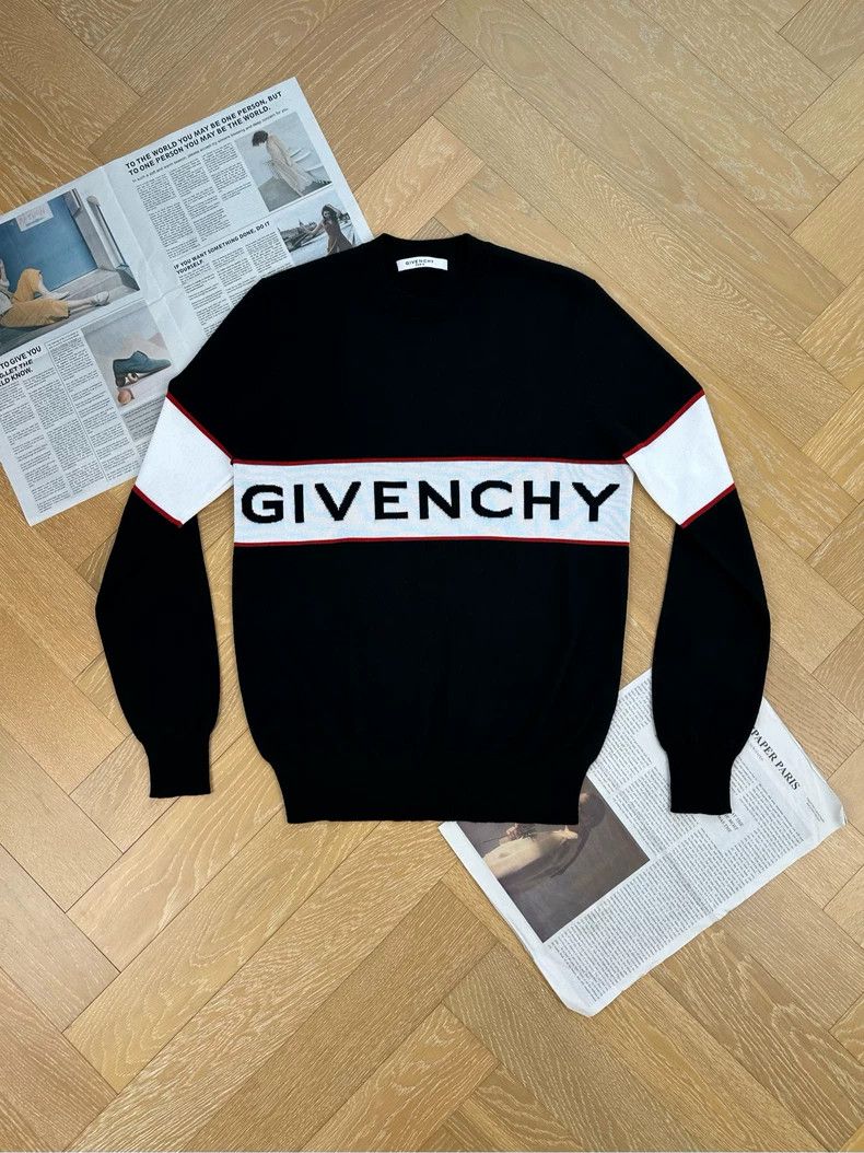 Givenchy Givenchy Casual Embroidered Knit Sweater with Letter Logo, Size US S / EU 44-46 / 1 - 1 Thumbnail