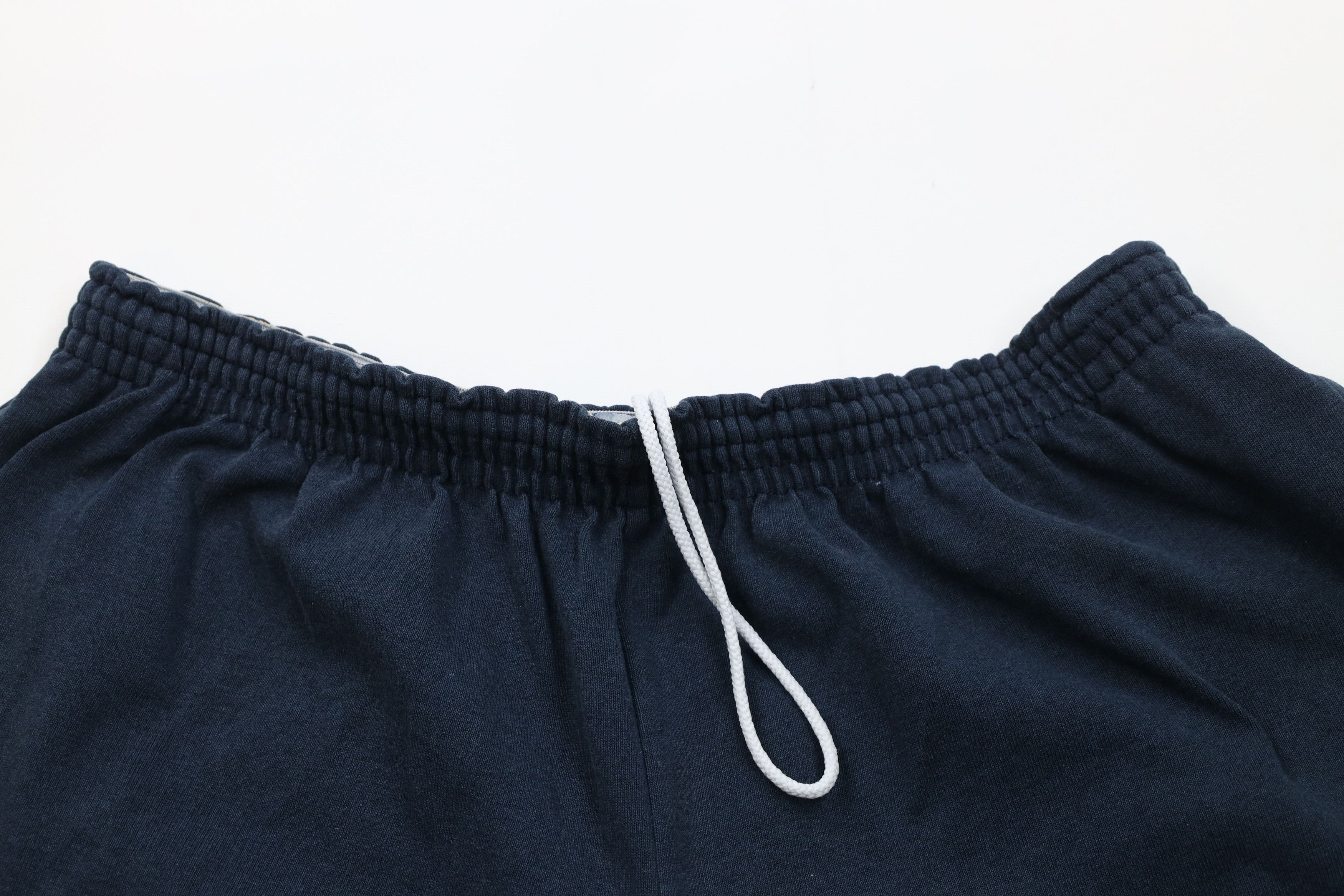 Champion Vintage Y2K Champion Heavyweight Above Knee Dad Shorts Blue Size US 34 / EU 50 - 2 Thumbnail