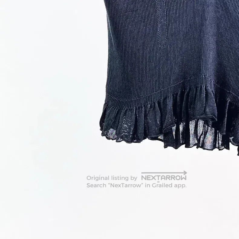 Chanel Chanel 23S black ruffled V-neck short sleeves Size XS / US 0-2 / IT 36-38 - 4 Thumbnail
