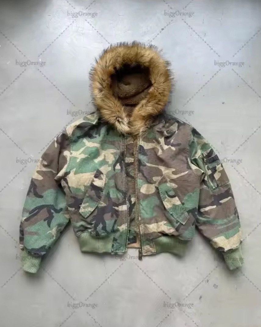 Japanese Brand Army Camo Hoodie Zip Y2K Size US XL / EU 56 / 4 - 1 Thumbnail