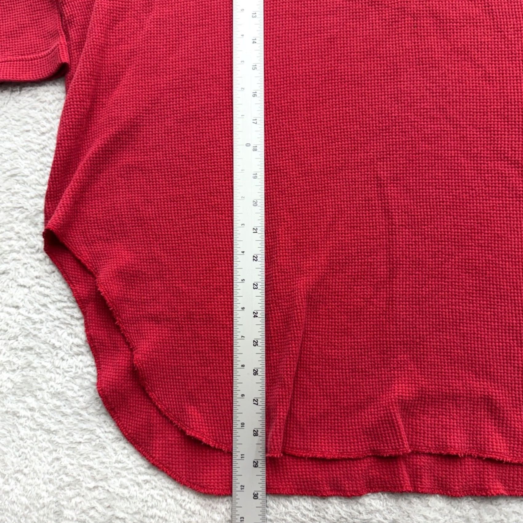 Vintage VINTAGE Ray-Ban Red Waffle Knit Thermal Henley Shirt Oversized 90s Logo Canada Mens XL Grunge Streetwear Logo Embroidered Short Sleeve 1990s Victory Size US XL / EU 56 / 4 - 5 Thumbnail