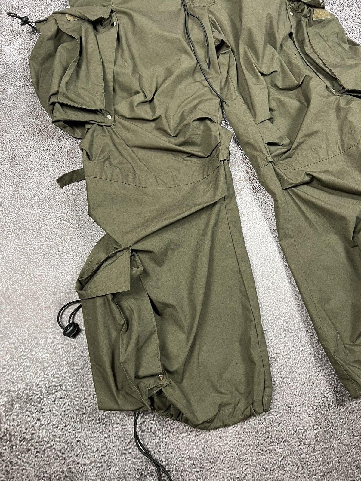 Other Y2k parachute multi pocket cargo oversized pants vintage Size US 32 / EU 48 - 3 Thumbnail