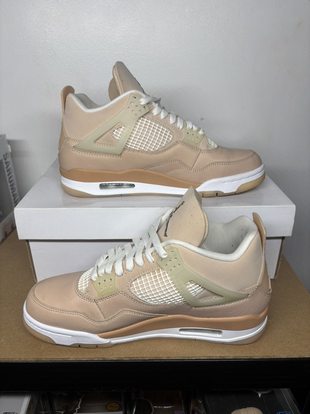 Jordan Brand Size 9.5 - Air Jordan 4 Retro Shimmer W Size 8 Men’s Size US 8 / EU 41 - 2 Thumbnail