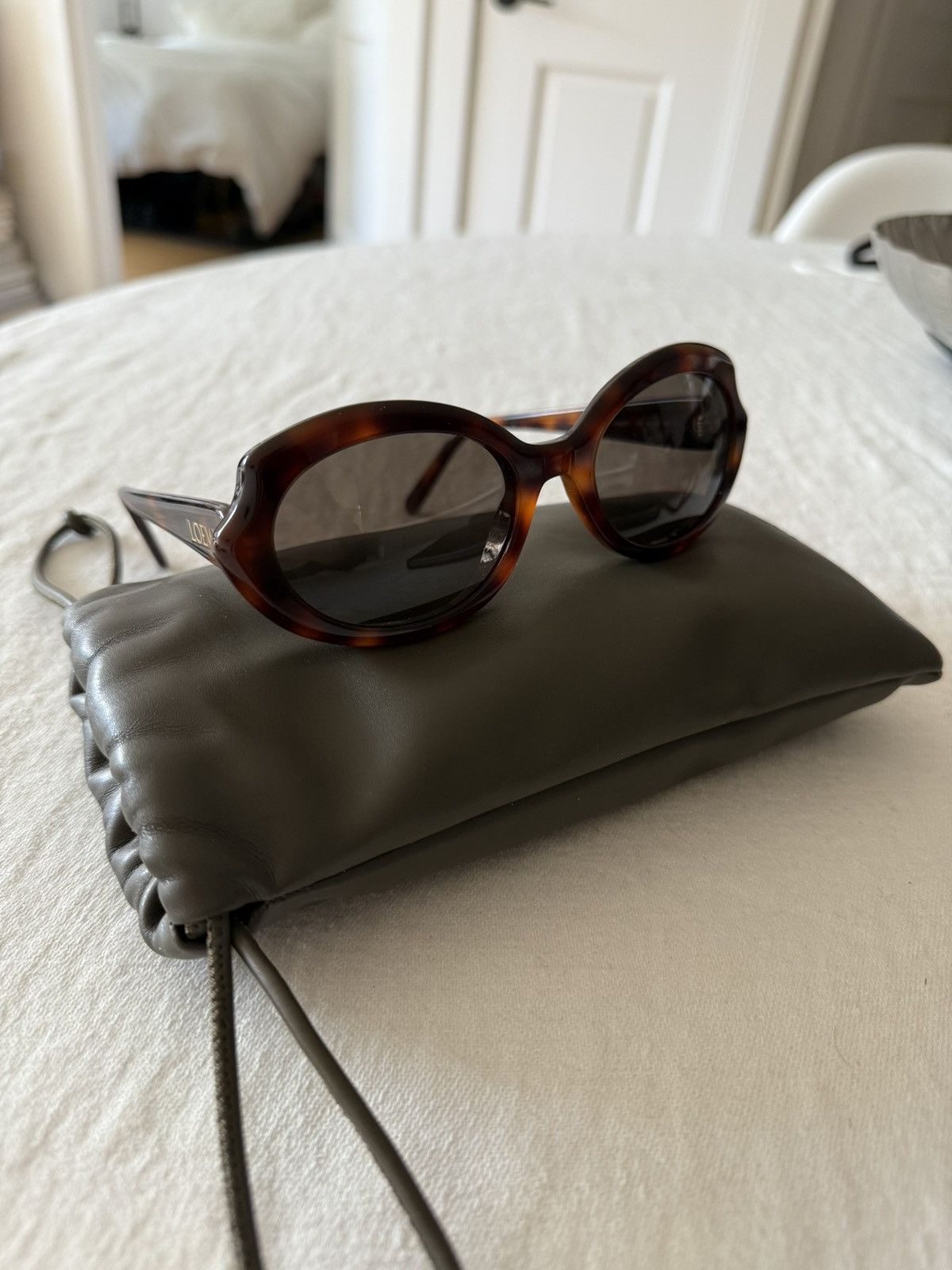 Loewe Loewe Oval Turtle sunglasses Size ONE SIZE - 1 Thumbnail