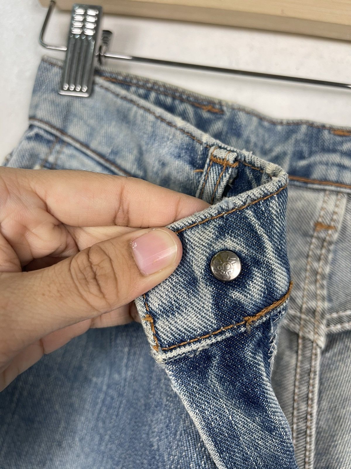 Wrangler Wrangler Faded Blue Ripped Denim Size US 26 / EU 42 - 11 Thumbnail
