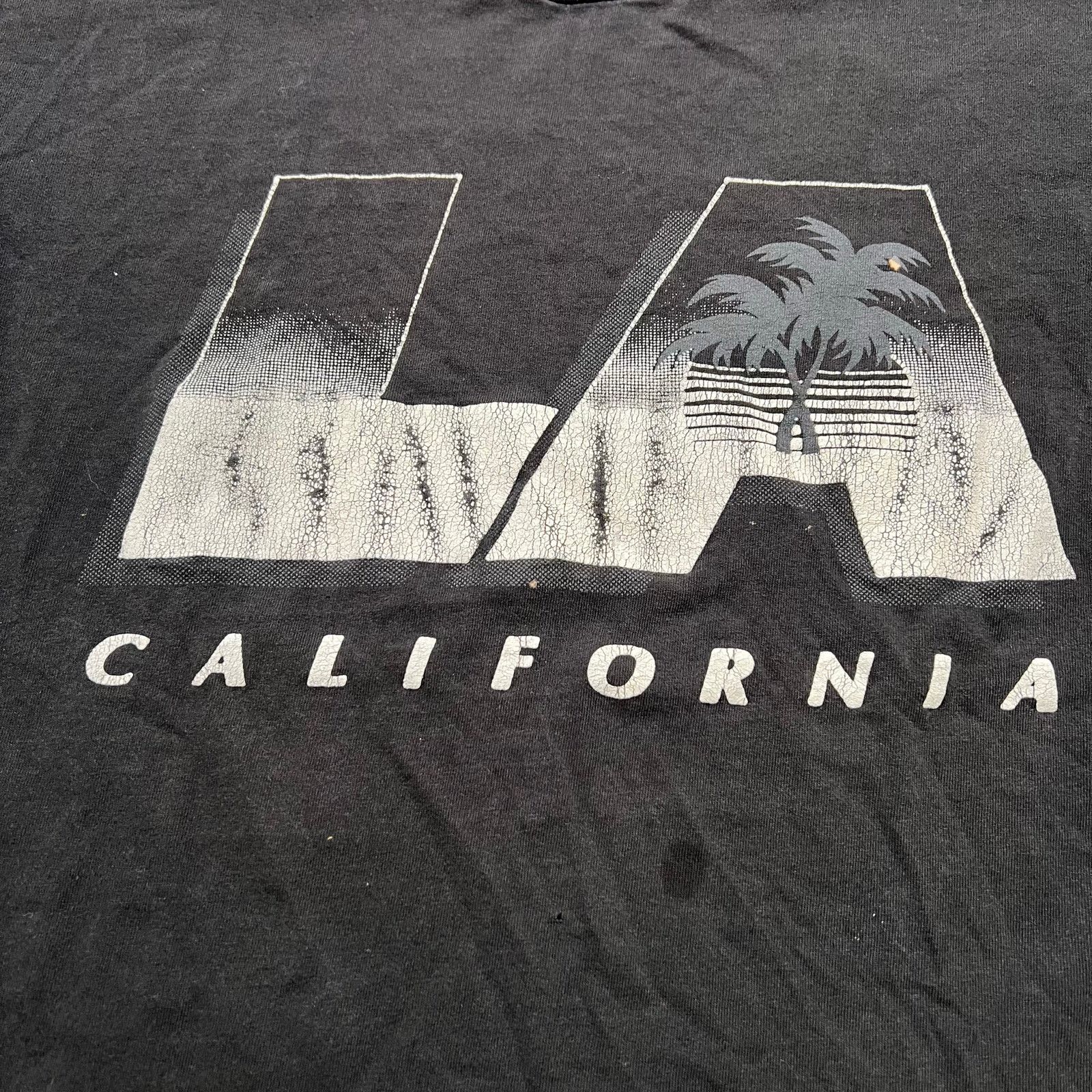 Fruit Of The Loom Vintage 90s Fruit of the Loom LA California Distress USA L Size US L / EU 52-54 / 3 - 2 Thumbnail