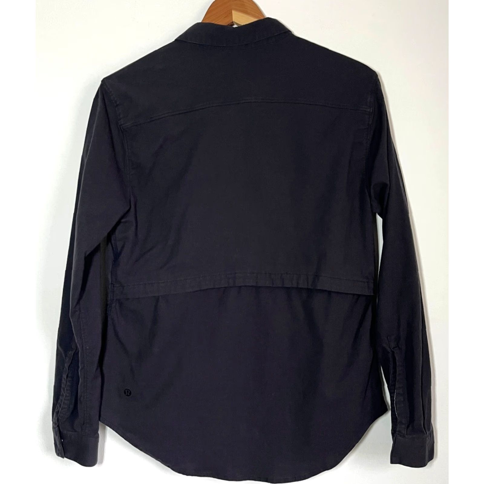 Lululemon VINTAGE Women’s Lululemon Getaway Shirt Black M Shirt Womens Lululemon Getaway Shirt Black M Size M / US 6-8 / IT 42-44 - 4 Thumbnail