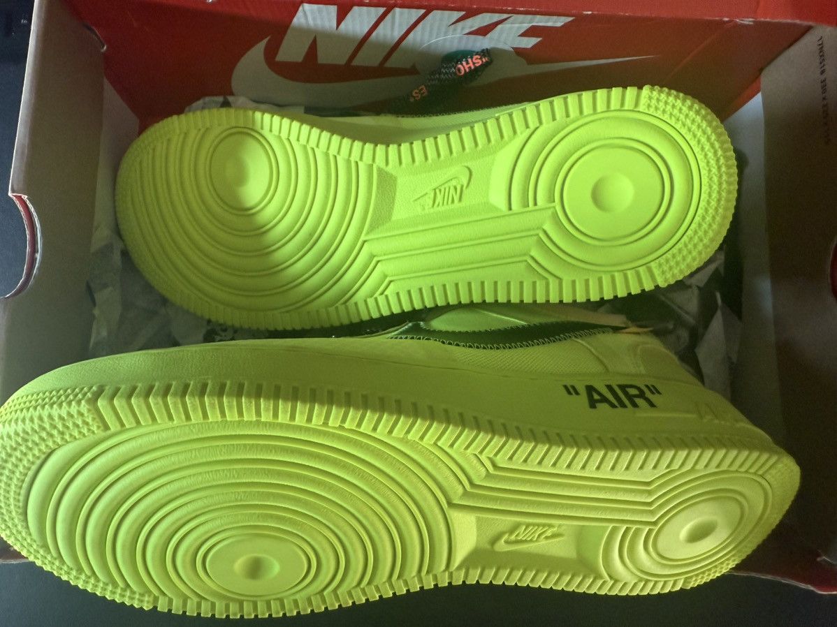 Off-White Nike Air Force 1 Low Off-White Volt Size US 9 / EU 42 - 14 Thumbnail