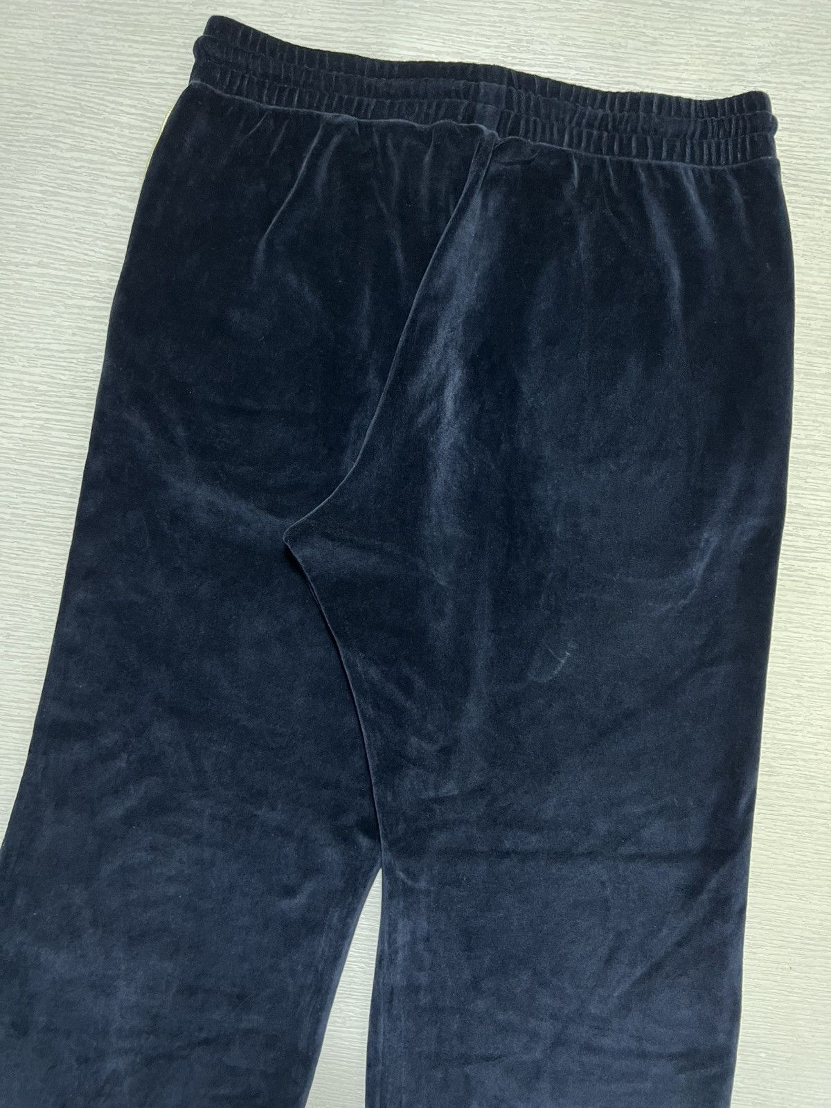 Celine Celine - Triomphe Logo Embroidered Velour Trackpants Size US 30 / EU 46 - 10 Thumbnail