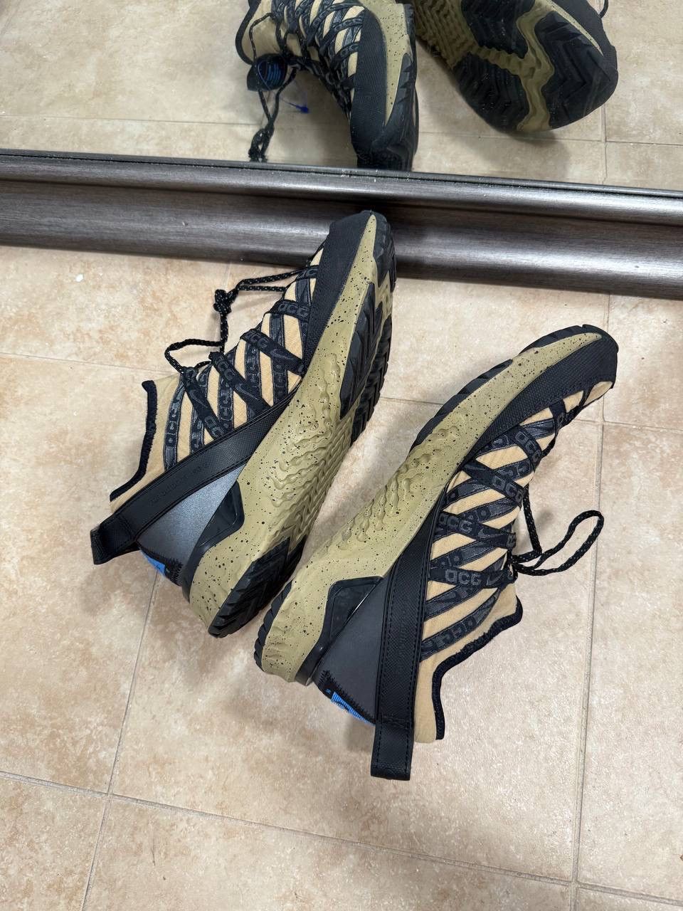 Nike ACG Nike ACG React Terra Gobe Melon Tint Shoe Sneaker Size US 9.5 / EU 42-43 - 6 Thumbnail
