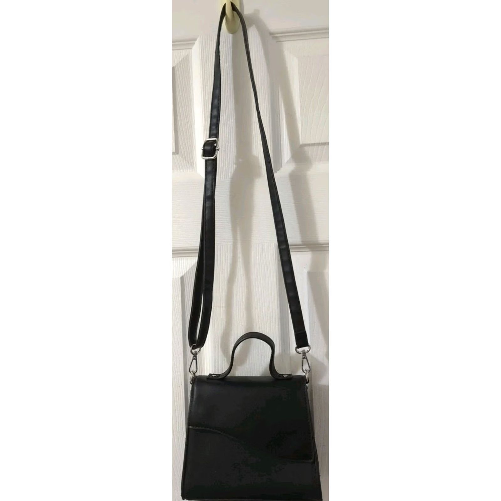 Primark Primark Black Shoulder Bag Crossbody Small Purse Silver Hardware Women Pattern: Solid Size ONE SIZE - 2 Thumbnail