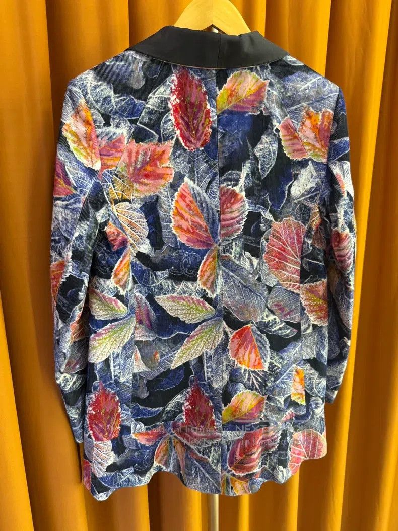 Chanel Chanel 18K Forest Series Leaves Jacket Size S / US 4 / IT 40 - 2 Thumbnail
