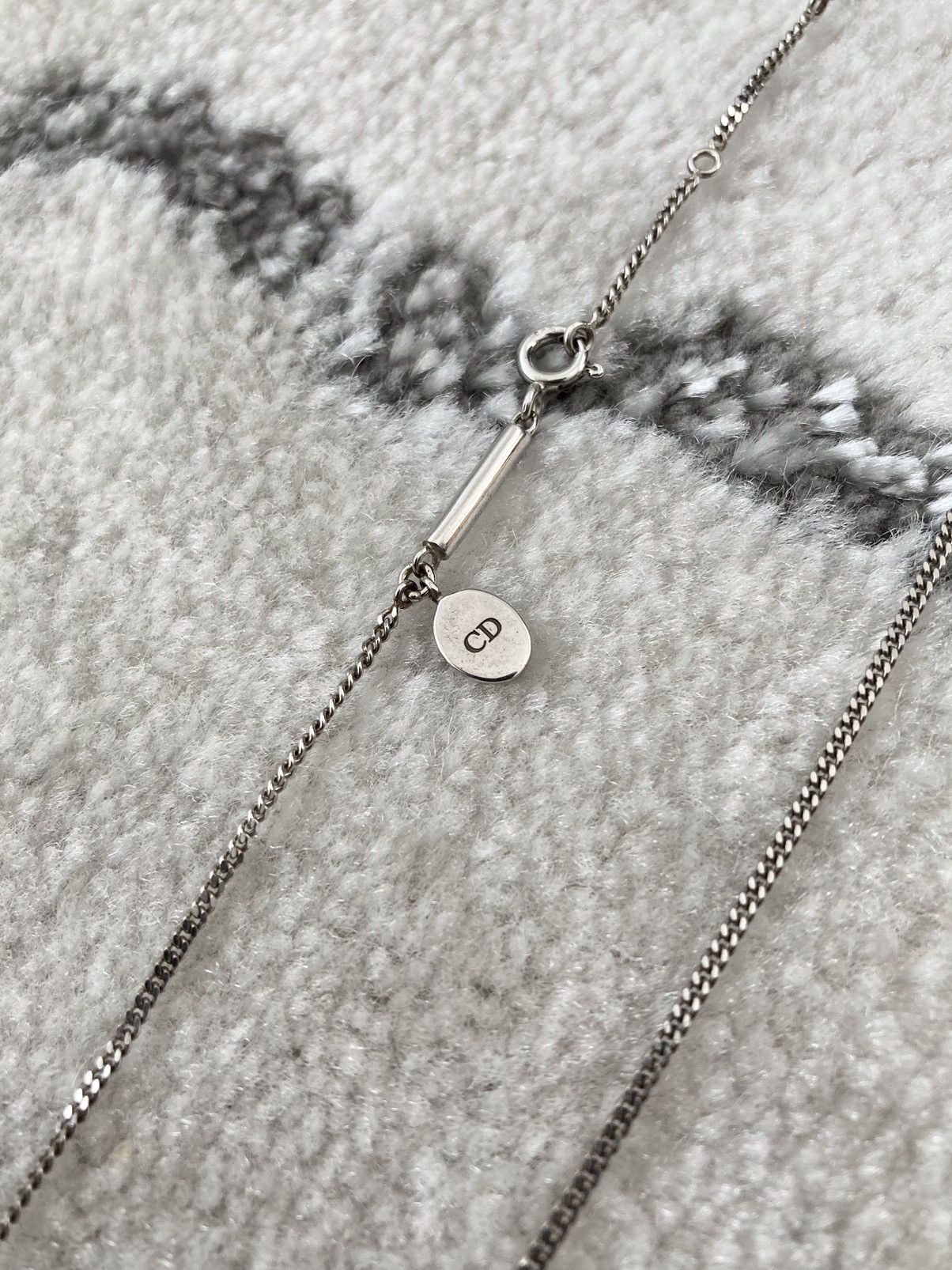 Dior × Hedi Slimane A/W 2001 “Solitaire” Atelier Necklace Size ONE SIZE - 4 Thumbnail