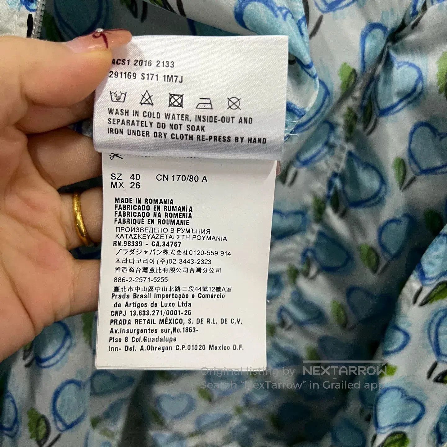 Prada prada graffiti heart print coat. Size M / US 6-8 / IT 42-44 - 3 Thumbnail
