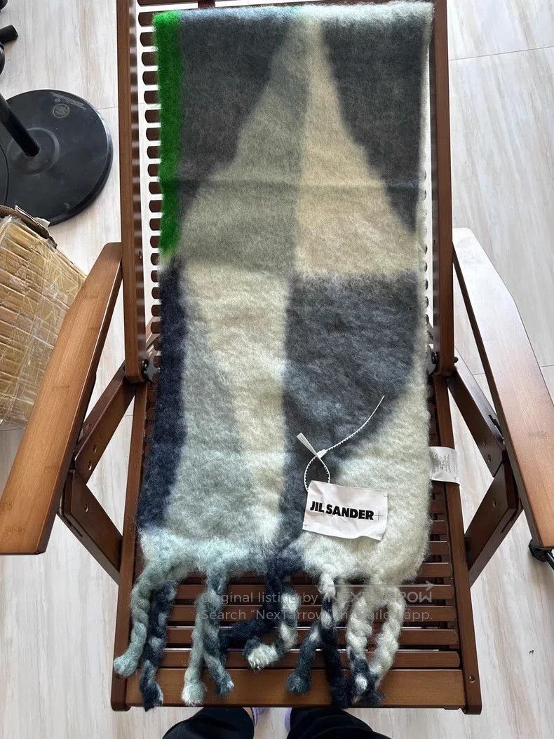 Jil Sander Jil Sander Velvet Mohair Neckwear Minimalist Luxury Shawl Size ONE SIZE - 2 Thumbnail