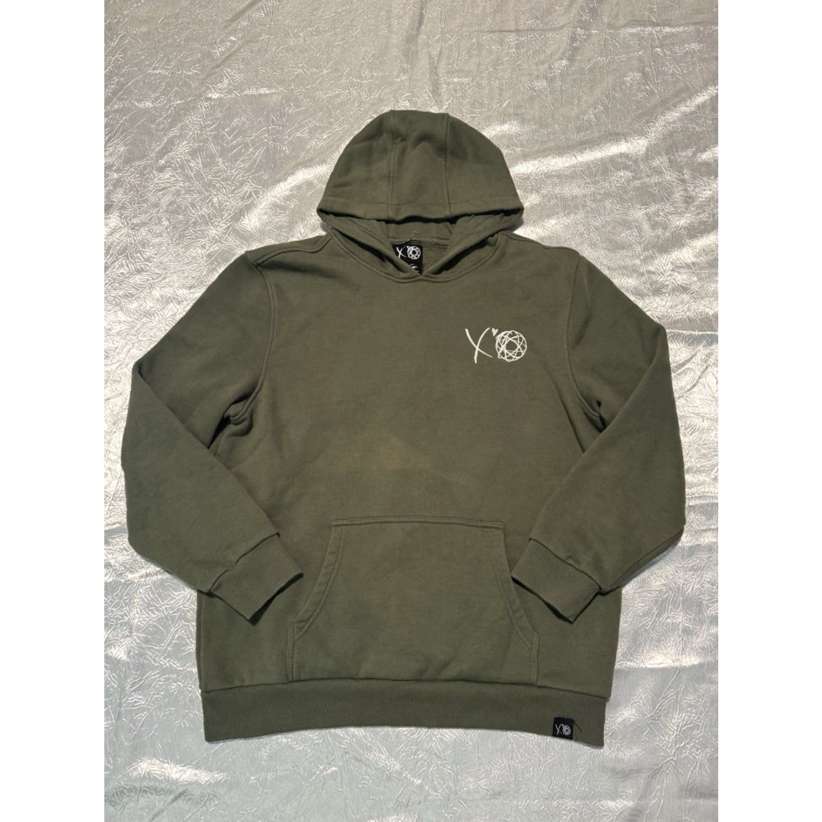 Vintage VINTAGE? (No) The Weeknd XO Legend of the Fall Starboy Pullover Hoody Size Large Olive Green Cotton Logo Hoodie Men Regular Size US L / EU 52-54 / 3 - 3 Thumbnail