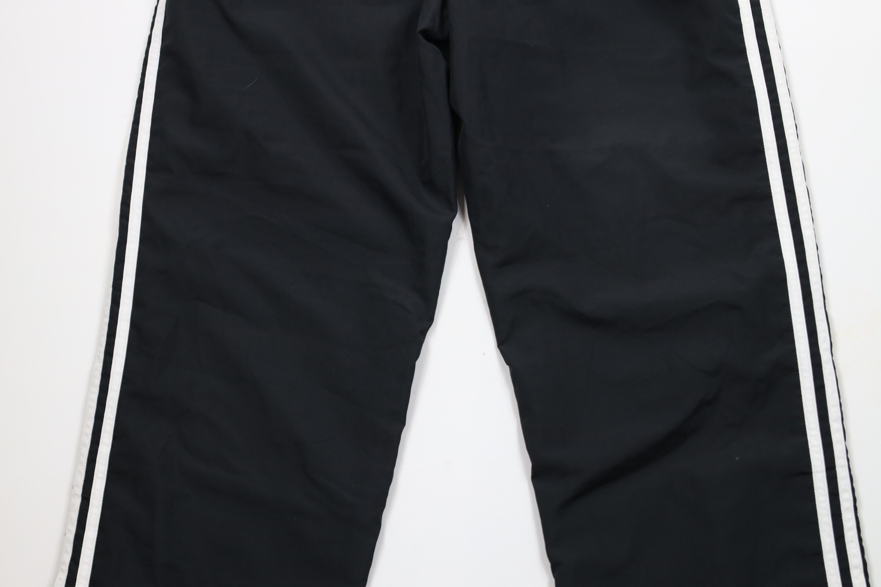 Adidas × Vintage Vintage Adidas Striped Wide Leg Windbreaker Pants Black Size 30" / US 8 / IT 44 - 13 Thumbnail