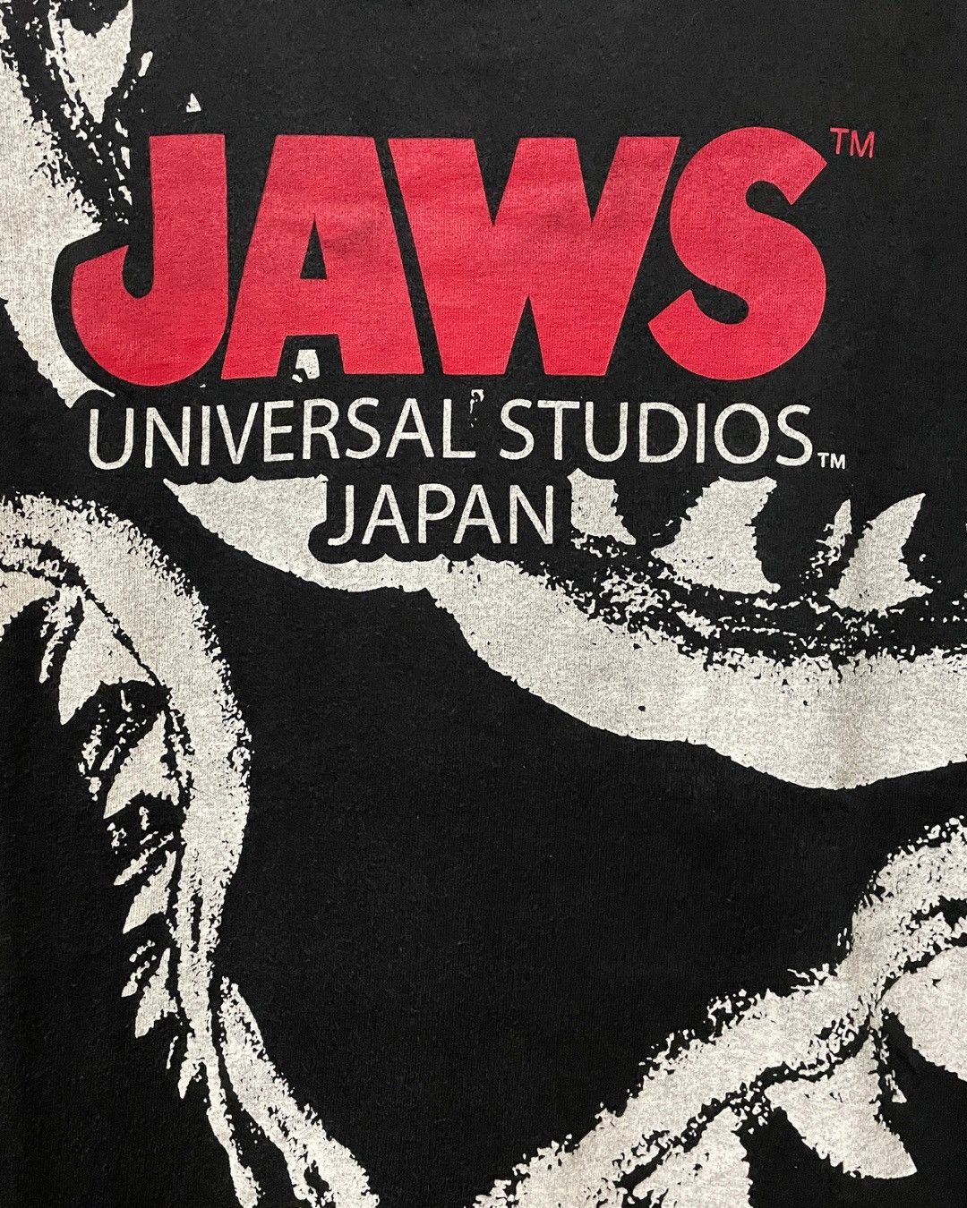 Vintage Vintage Jaws Universal Studio T-shirt Tee L Size US L / EU 52-54 / 3 - 5 Thumbnail