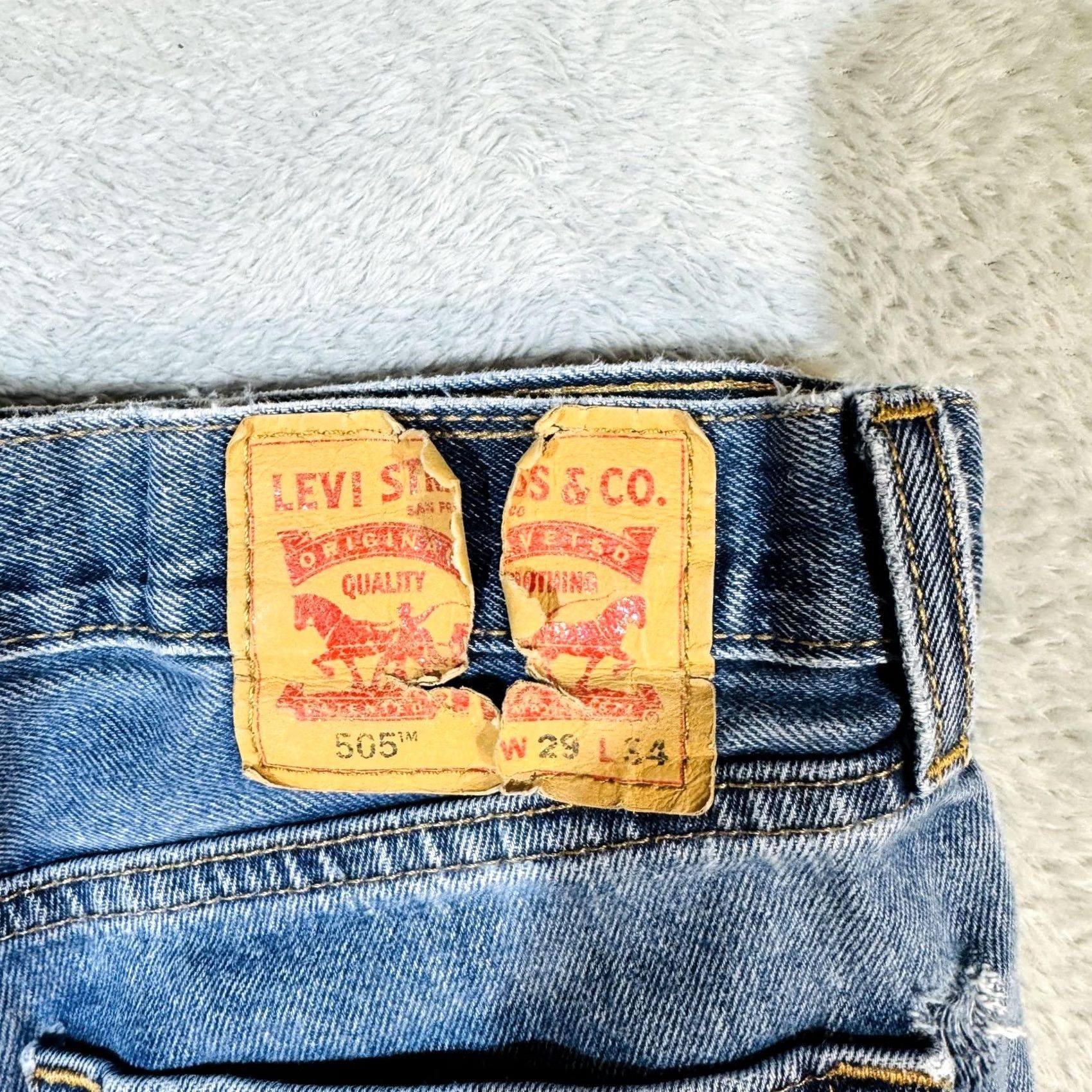 Levi's Levi's 505 Denim Shorts Bermuda Blue 29 Mens Regular Inseam 8 Distressed Pockets Zip Fly Cutoff Raw Hem"} Size US 29 - 6 Thumbnail