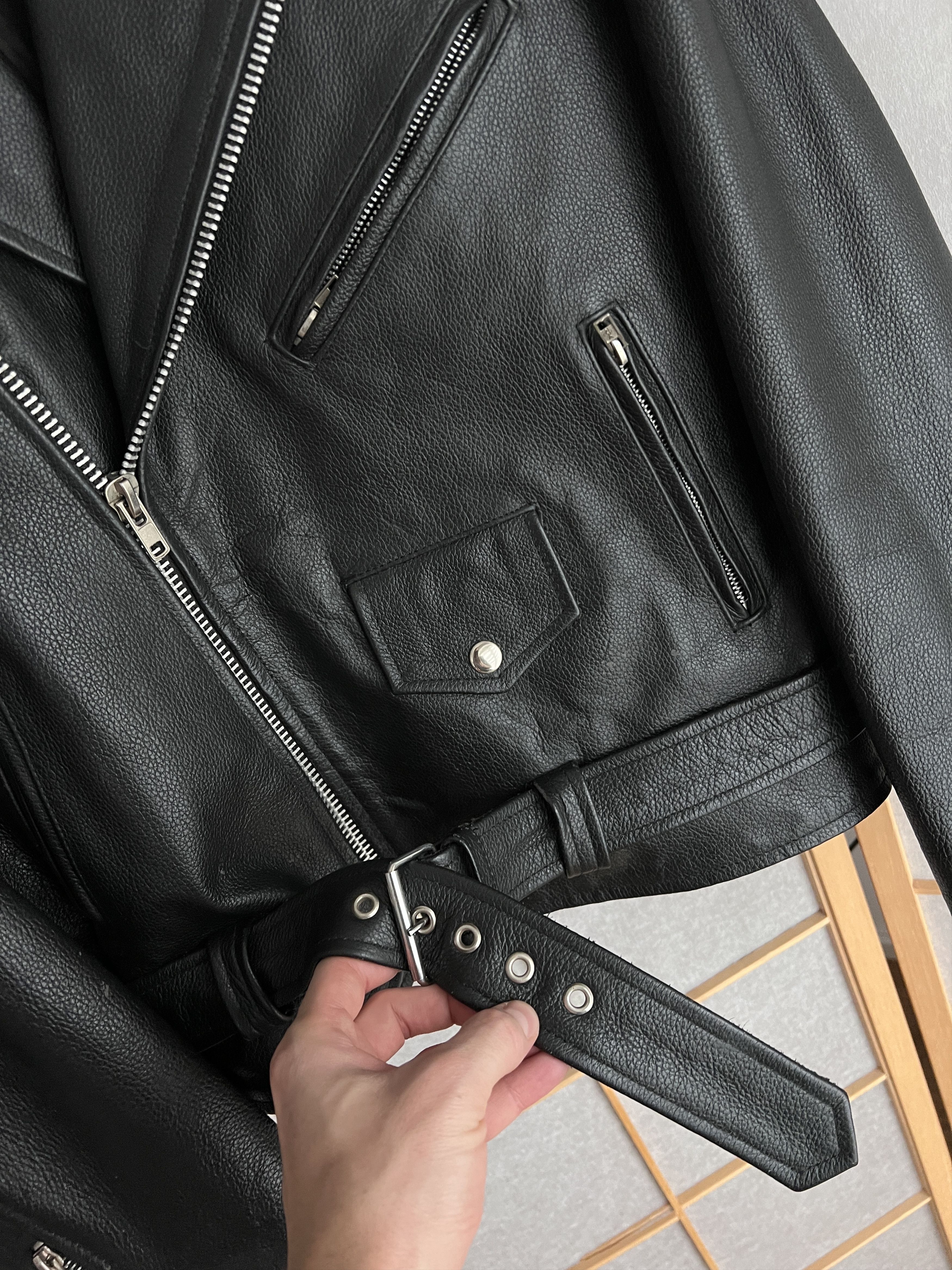 Le Grande Bleu (L.G.B.) Terminator crop vintage hard leather bomber jacket biker y2k Size US M / EU 48-50 / 2 - 12 Thumbnail