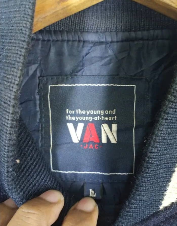 Japanese Brand Rare Vintage Van Jac Varsity Jacket Leather Size US L / EU 52-54 / 3 - 11 Thumbnail