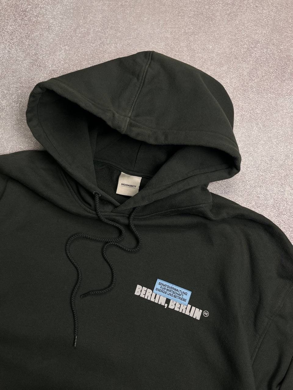 Highsnobiety Highsnobiety F/W 2021 Berlin, Berlin Oversized Hoodie L Size US L / EU 52-54 / 3 - 9 Thumbnail