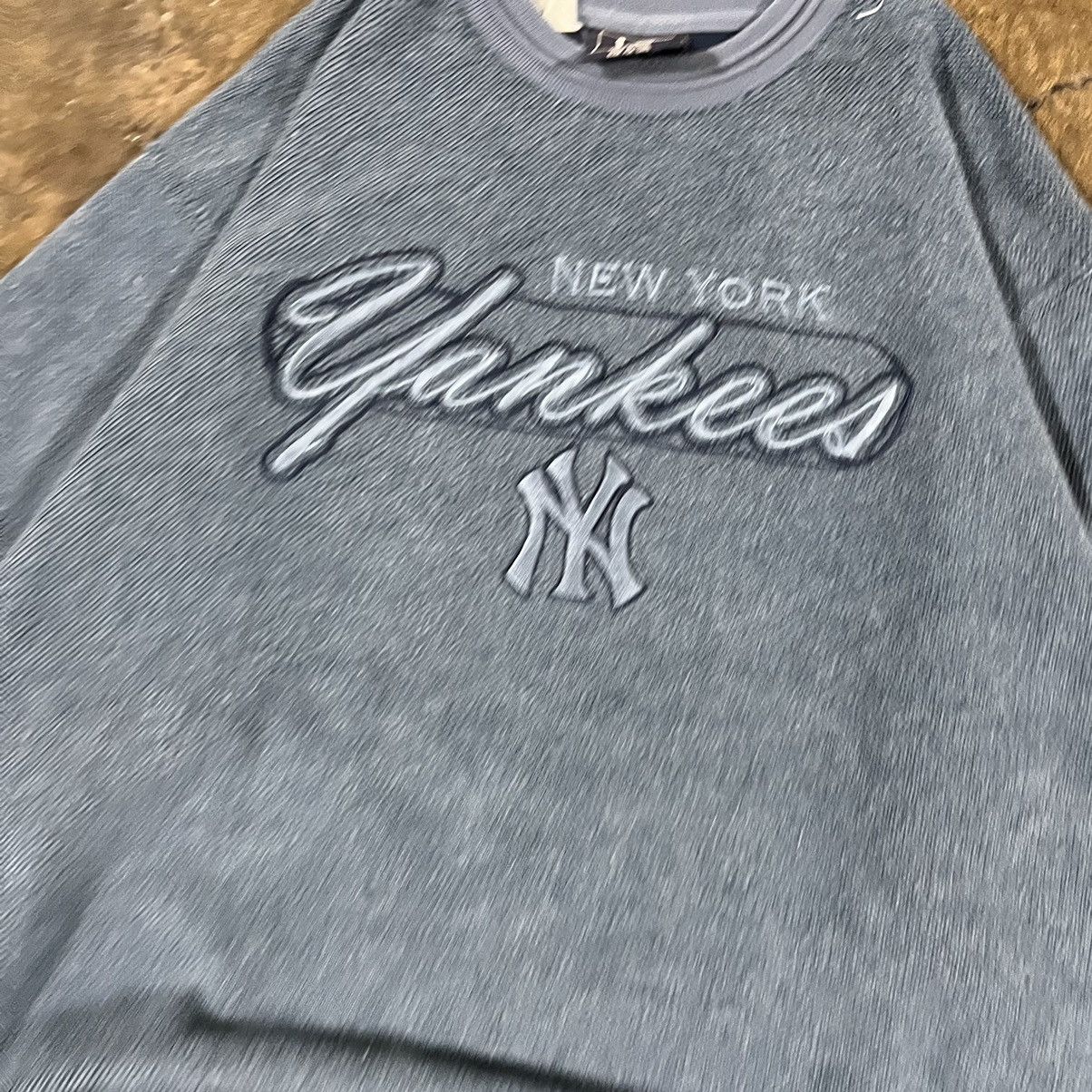 MLB × New York Yankees × Vintage Crazy Vintage 90s New York Yankees MLB Lee Sports Crewneck Size US L / EU 52-54 / 3 - 4 Thumbnail
