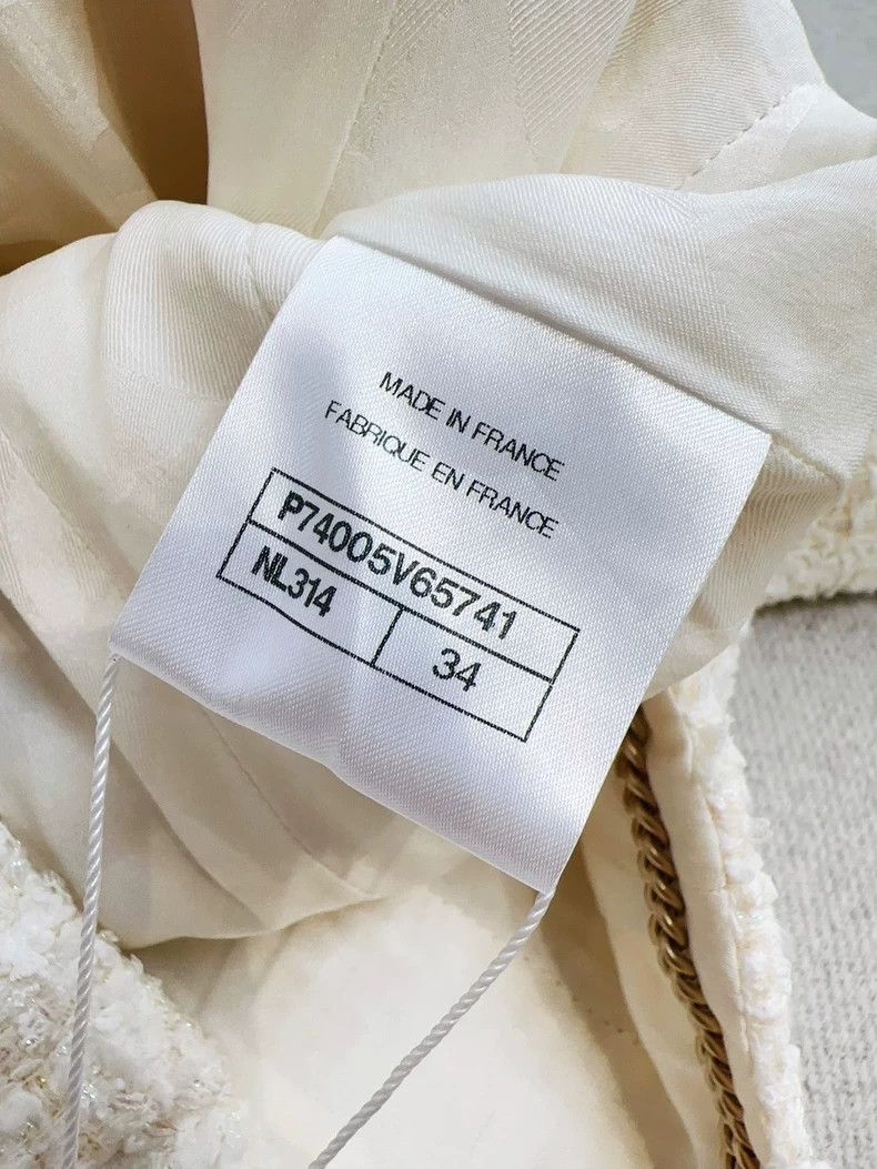Chanel Chanel 23c early spring show white four-pocket braided jac Size XXS / US 00 / IT 34 - 6 Thumbnail