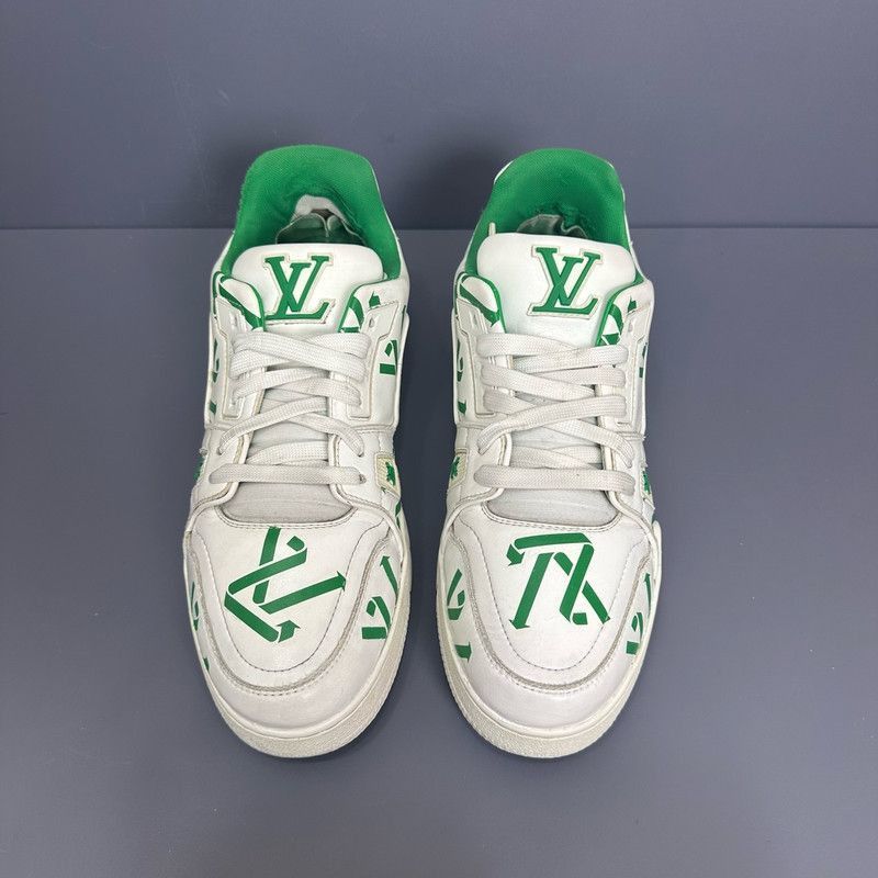 Louis Vuitton Louis Vuitton Low-Top Green and White Sneakers - Size US 8 / EU 41 - 2 Thumbnail
