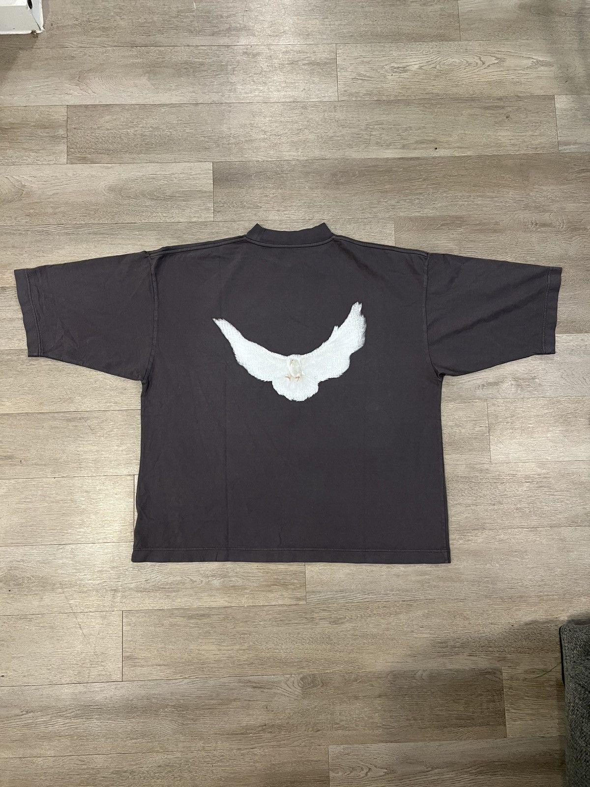 Balenciaga × Yeezy Yeezy Gap Engineered by Balenciaga Dove 3/4 Sleeve T-shirt Size US S / EU 44-46 / 1 - 2 Thumbnail